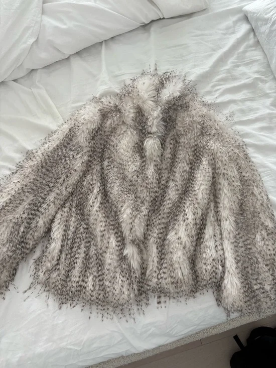 Zara Short Faux Fur Coat S - Picture 1 of 2
